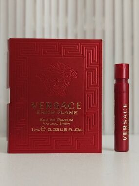 New Versace Eros Flame EDP Sample Spray 1 ml/ 0.03 oz